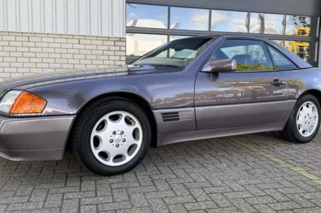 Mercedes-Benz SL-Klasse (1991) thumbnail 2