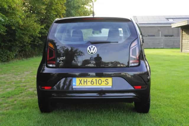 Volkswagen Up! (2019) thumbnail 5