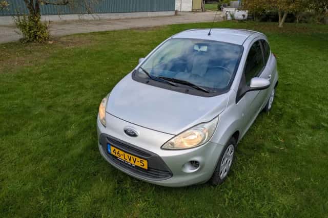 Ford Ka (2010) thumbnail 1