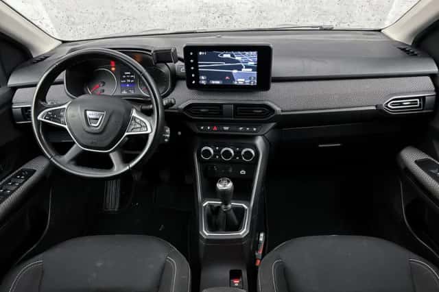 Dacia Jogger (2023) thumbnail 2