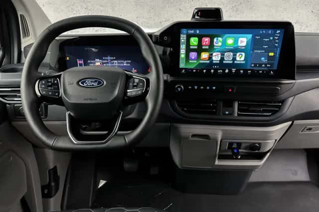 Ford E-Transit Custom (2026) thumbnail 2