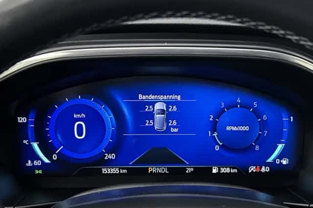 Ford Focus (2021) thumbnail 4