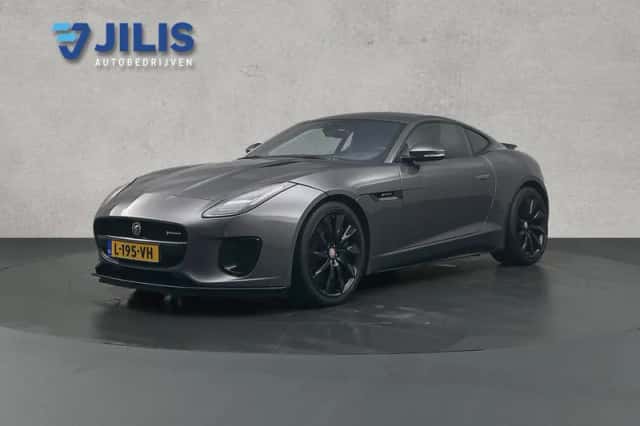 Jaguar F-Type (2018) thumbnail 5