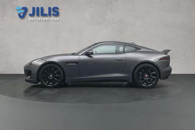 Jaguar F-Type (2018) thumbnail 6