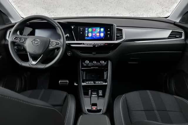 Opel Grandland (2024) thumbnail 2
