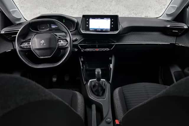 Peugeot 208 (2021) thumbnail 2