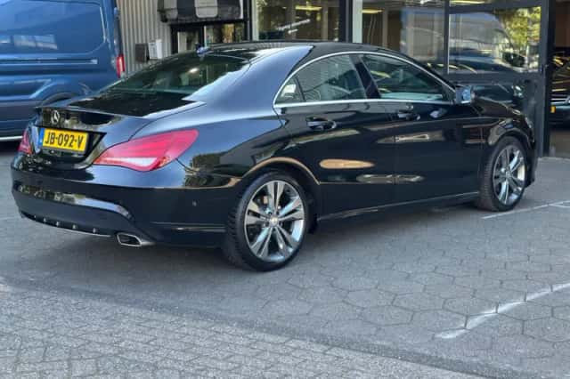 Mercedes-Benz CLA-Klasse (2013) thumbnail 4