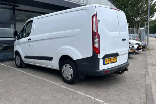 Ford Transit Custom (2016) thumbnail 6