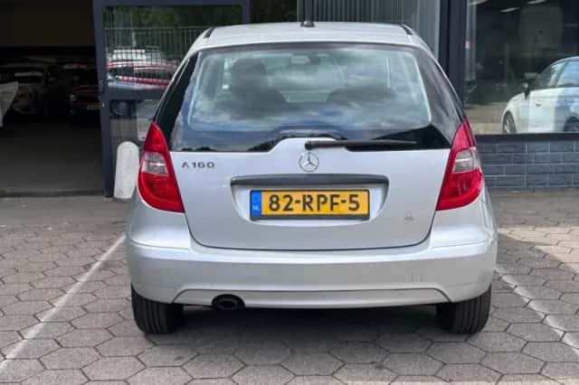 Mercedes-Benz A-Klasse (2011) thumbnail 5