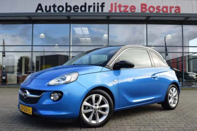 Opel Adam (2015) thumbnail 1