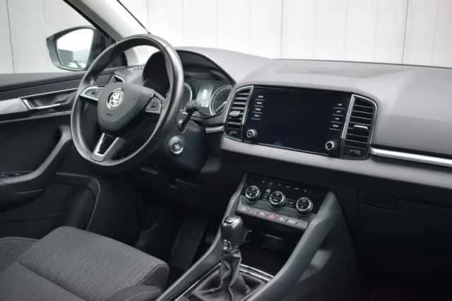 Škoda Karoq (2020) thumbnail 2
