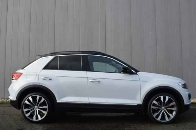 Volkswagen T-Roc (2018) thumbnail 4