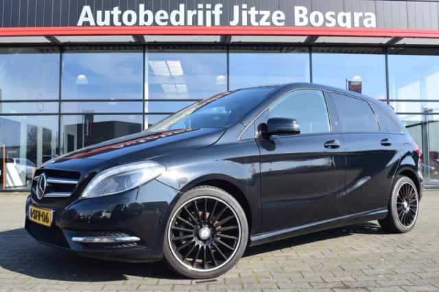 Mercedes-Benz B-Klasse (2013) thumbnail 1