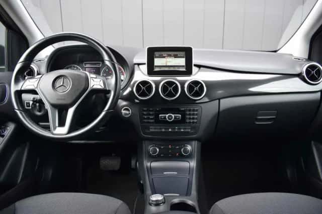 Mercedes-Benz B-Klasse (2013) thumbnail 6
