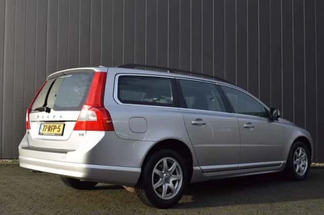 Volvo V70 (2011) thumbnail 5
