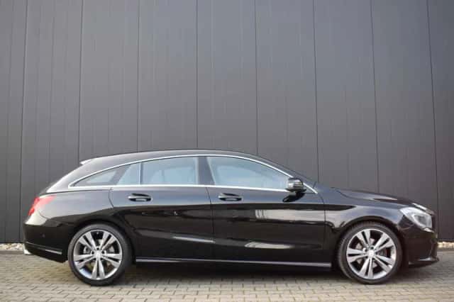 Mercedes-Benz CLA-Klasse (2015) thumbnail 4