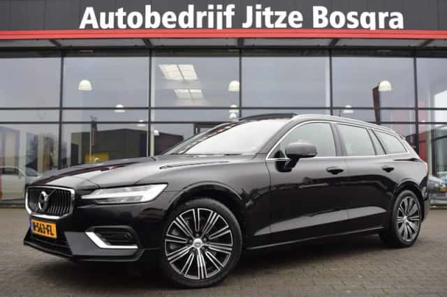 Volvo V60 (2019) thumbnail 1