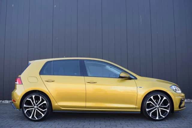 Volkswagen Golf (2019) thumbnail 4