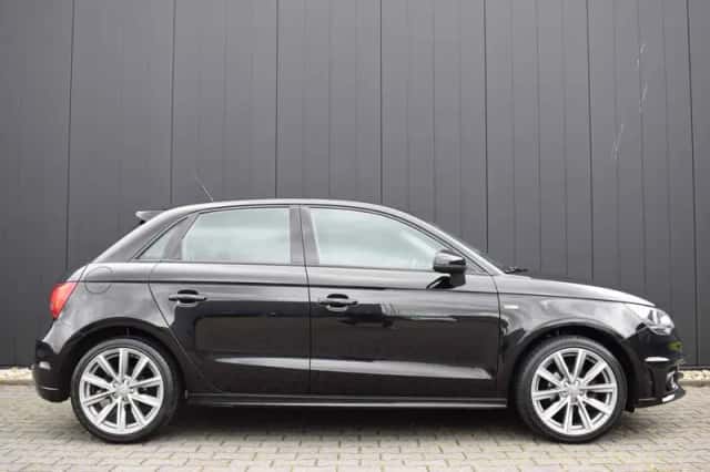 Audi A1 (2014) thumbnail 4