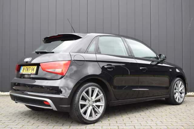 Audi A1 (2014) thumbnail 5