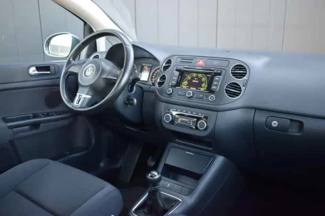 Volkswagen Golf Plus (2010) thumbnail 2