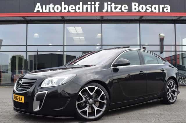 Opel Insignia (2012) thumbnail 1