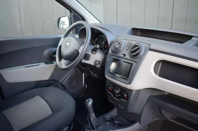 Dacia Dokker (2016) thumbnail 2