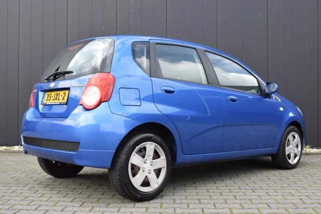 Chevrolet Aveo (2009) thumbnail 5