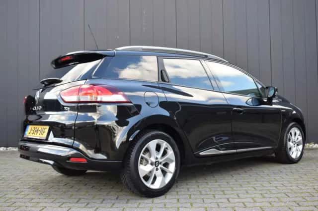 Renault Clio (2015) thumbnail 5