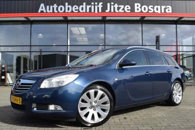 Opel Insignia (2011) thumbnail 1