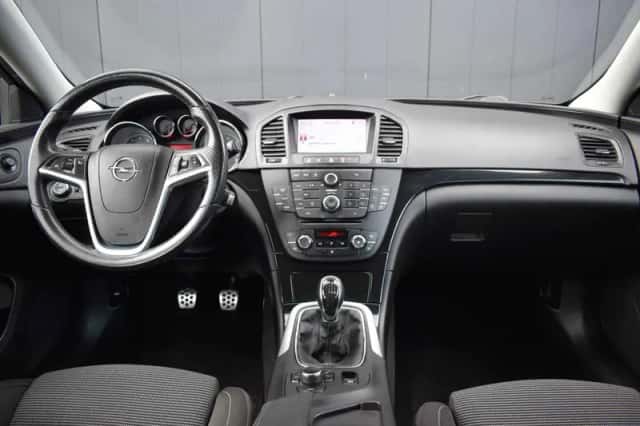 Opel Insignia (2011) thumbnail 6