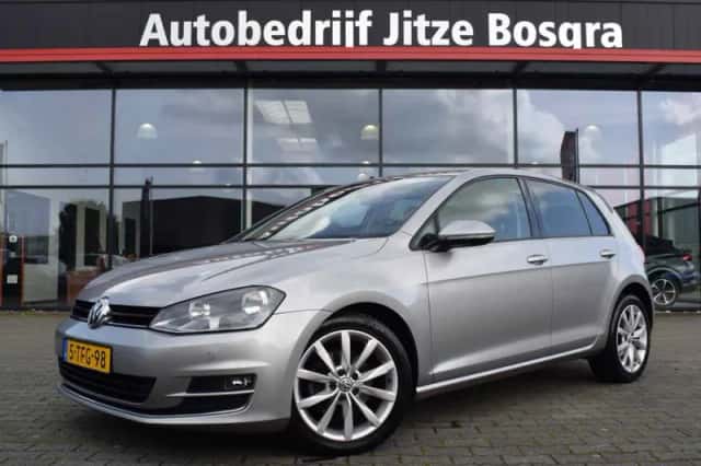 Volkswagen Golf (2014) thumbnail 1