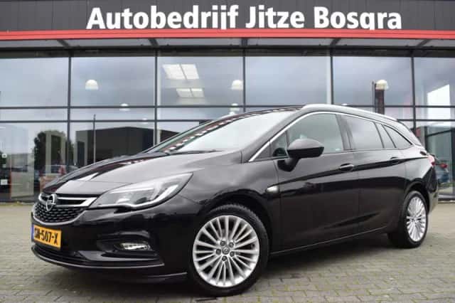 Opel Astra (2016) thumbnail 1