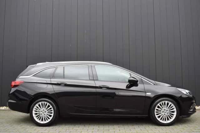 Opel Astra (2016) thumbnail 4