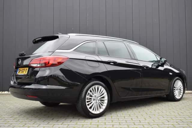 Opel Astra (2016) thumbnail 5