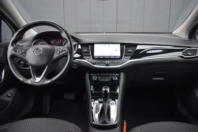 Opel Astra (2016) thumbnail 6