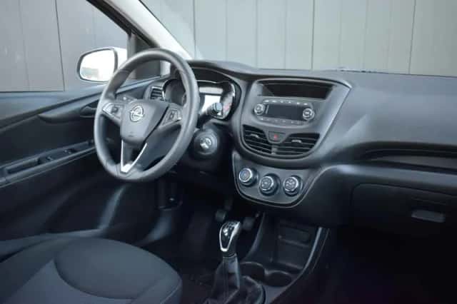 Opel Karl (2017) thumbnail 2