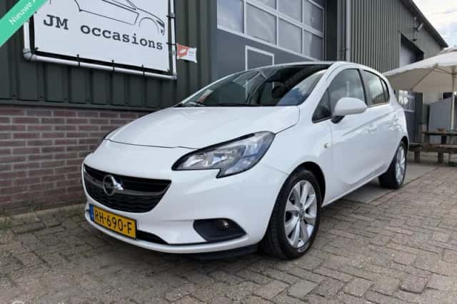 Opel Corsa (2017) thumbnail 3