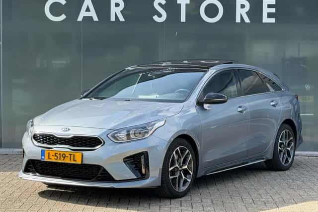 Kia ProCeed (2021) thumbnail 1