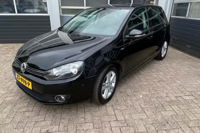 Volkswagen Golf (2012) thumbnail 6