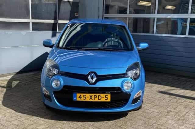 Renault Twingo (2012) thumbnail 2