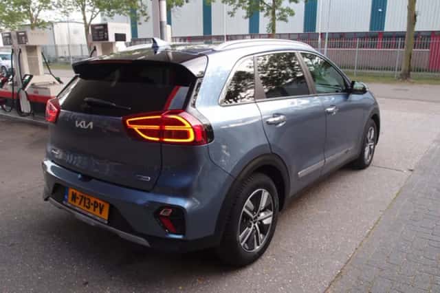 Kia Niro (2021) thumbnail 4