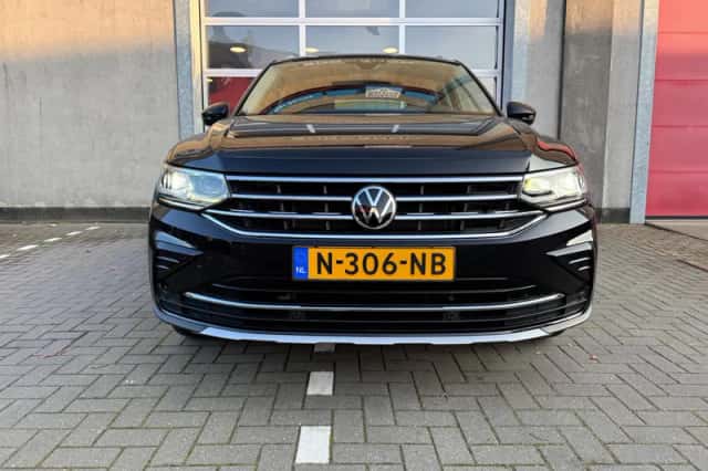 Volkswagen Tiguan (2021) thumbnail 5