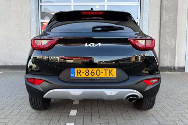 Kia Stonic (2022) thumbnail 6