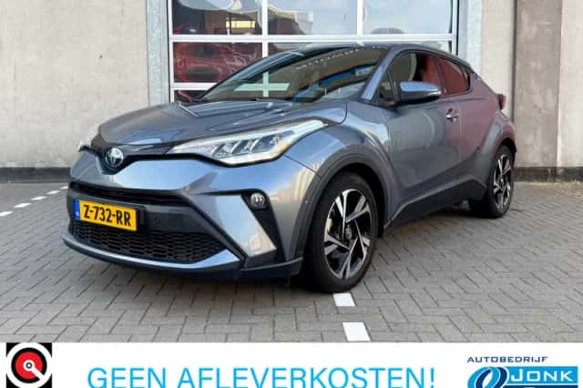 Toyota C-HR (2023) thumbnail 1