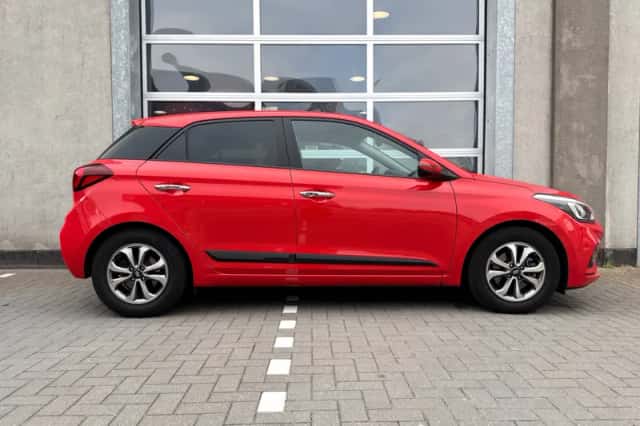 Hyundai i20 (2020) thumbnail 6