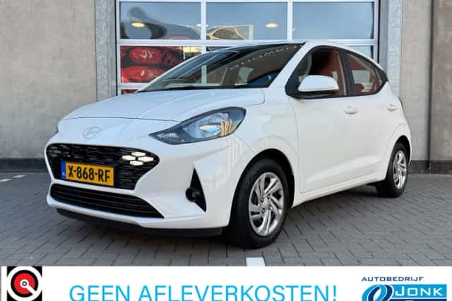 Hyundai i10 (2024) thumbnail 1