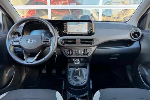 Hyundai i10 (2024) thumbnail 3