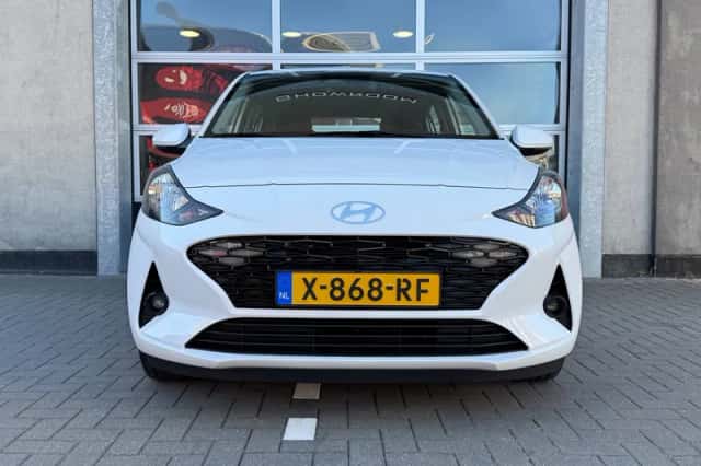 Hyundai i10 (2024) thumbnail 4
