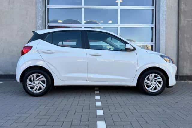 Hyundai i10 (2024) thumbnail 6